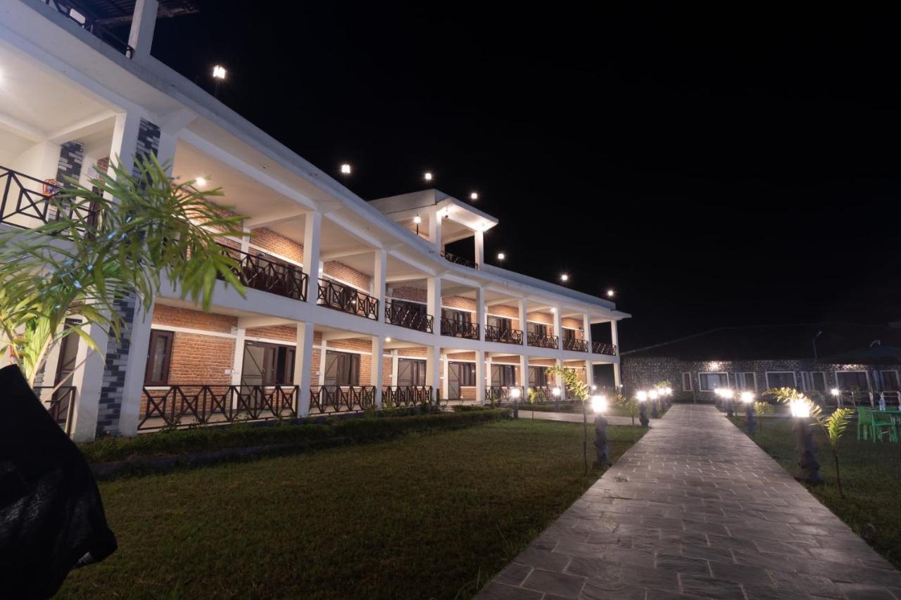 Babai Resort Pvt Ltd Bardiya Extérieur photo