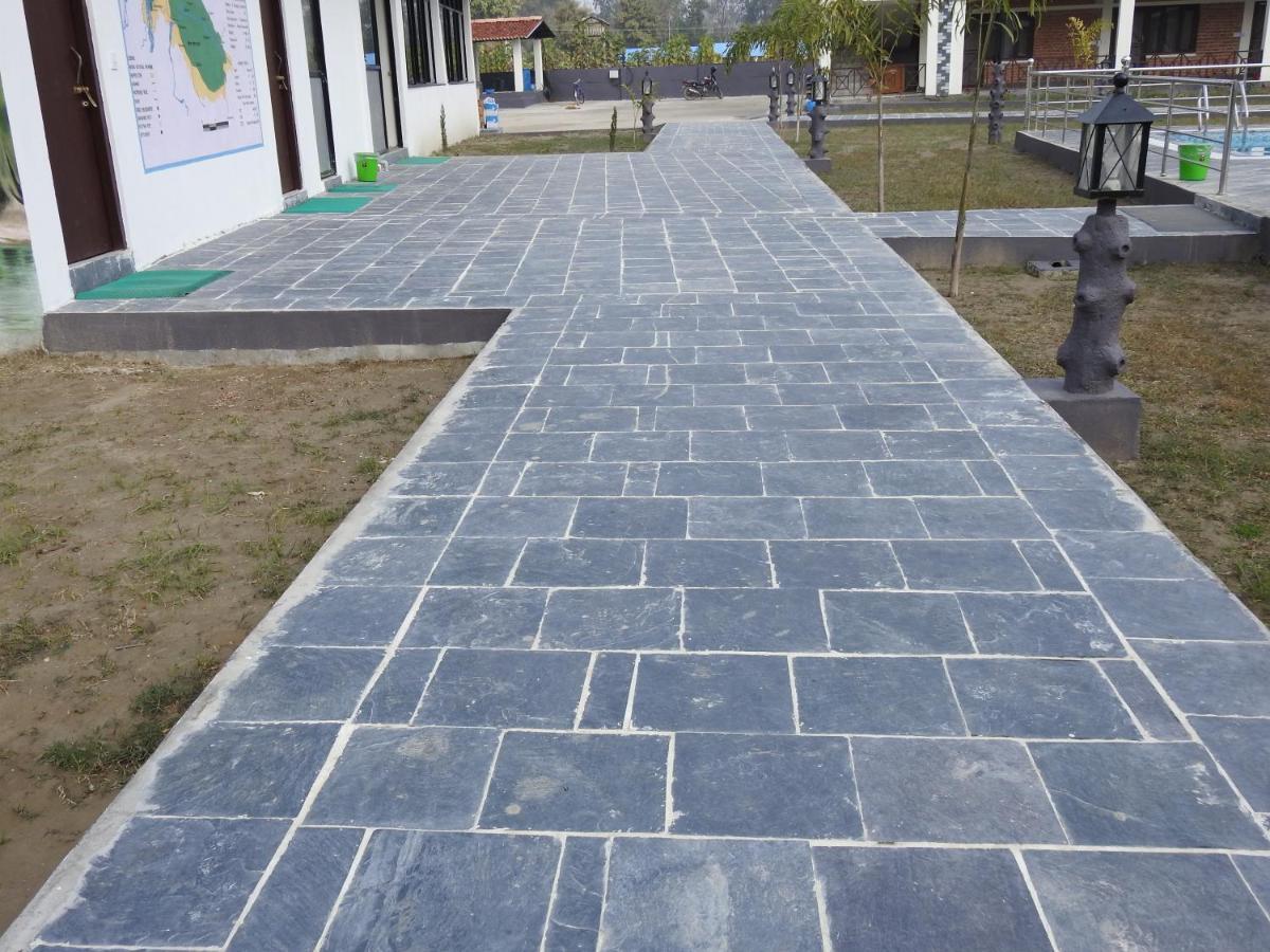 Babai Resort Pvt Ltd Bardiya Extérieur photo